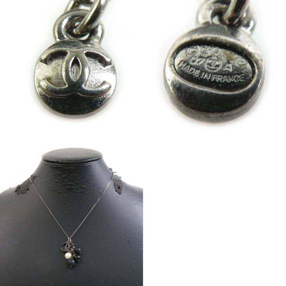 CHANEL Authentic Black Pearl Logo Necklace - Picture 5 of 5